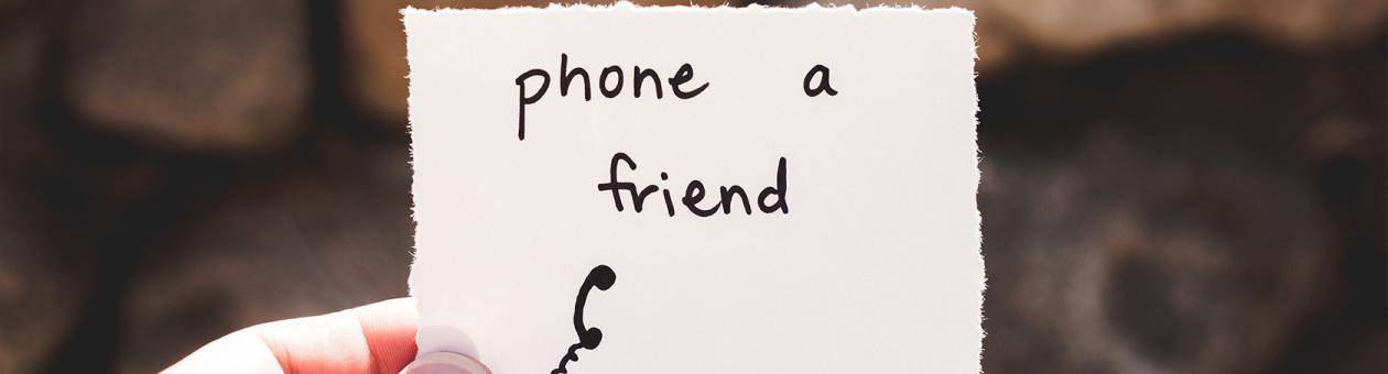 Zettel mit "Phone a Friend"